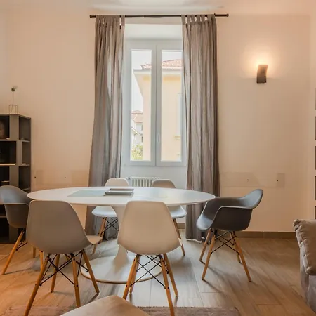 アパート Easytopstay - Moscova Elegant