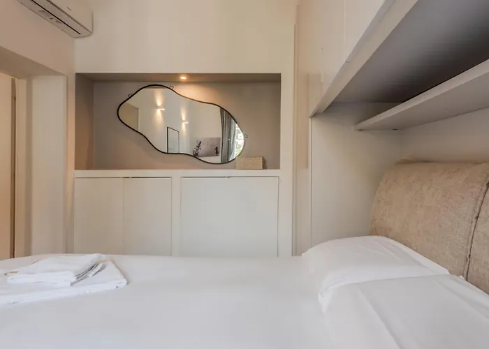 Easytopstay - Moscova Elegant 밀라노
