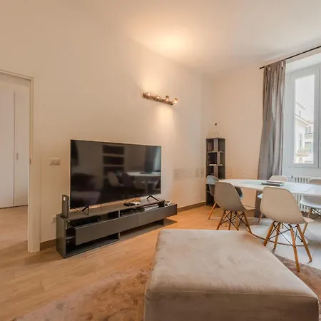 Apartment Moscova Elegant *